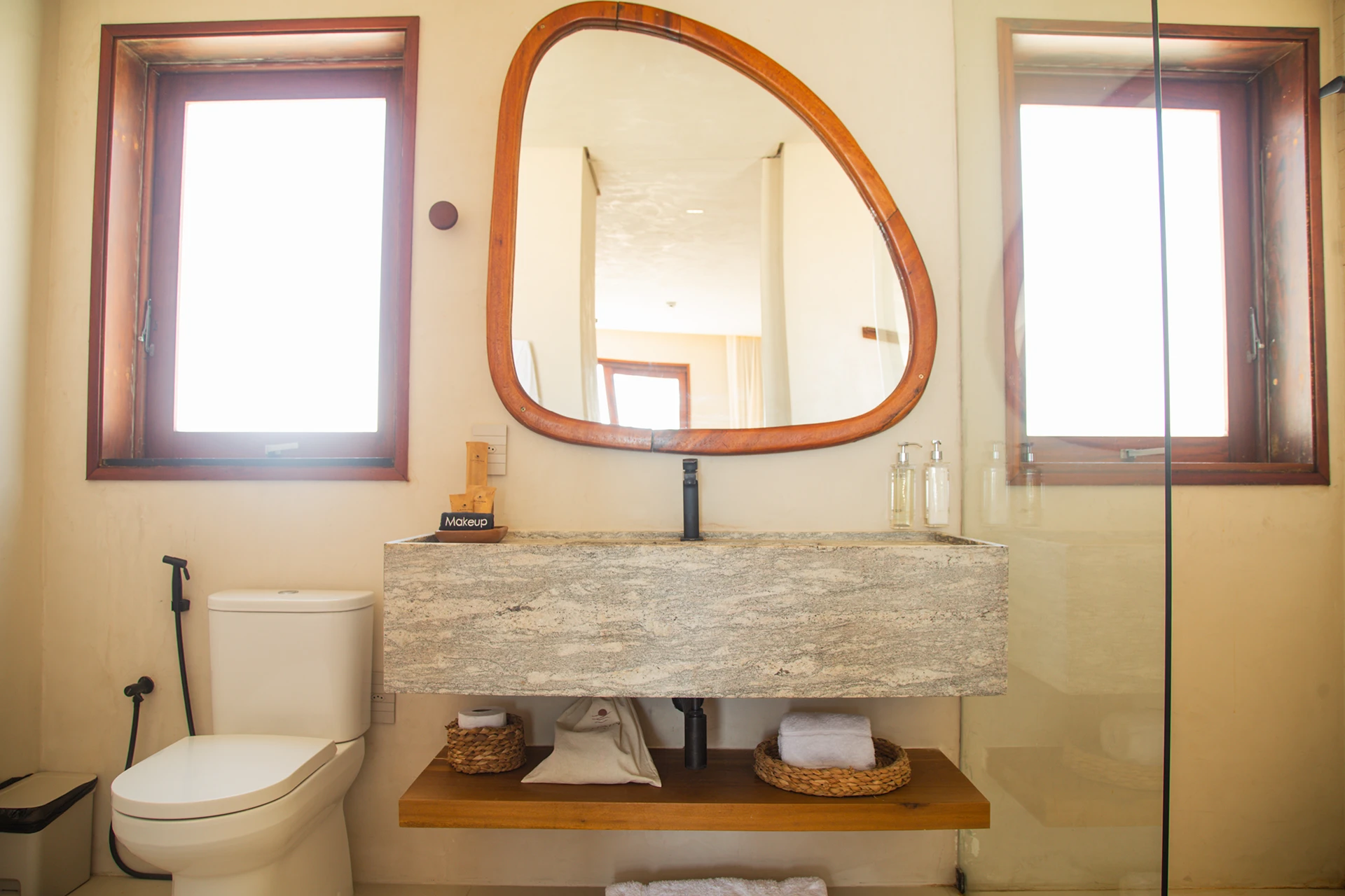 Suite Moana_Lahaina_ (12)