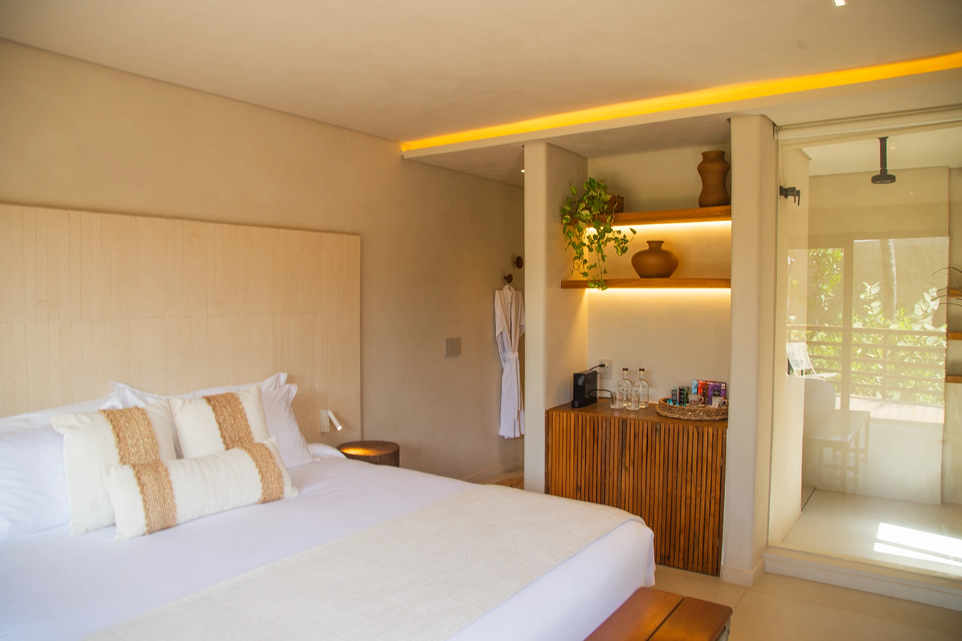 Suite lani_Lahaina_ (14)