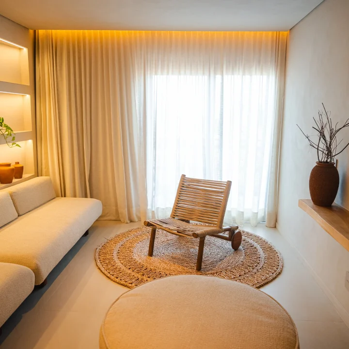 LahainaHotel _ Suite Ohana_ (7)